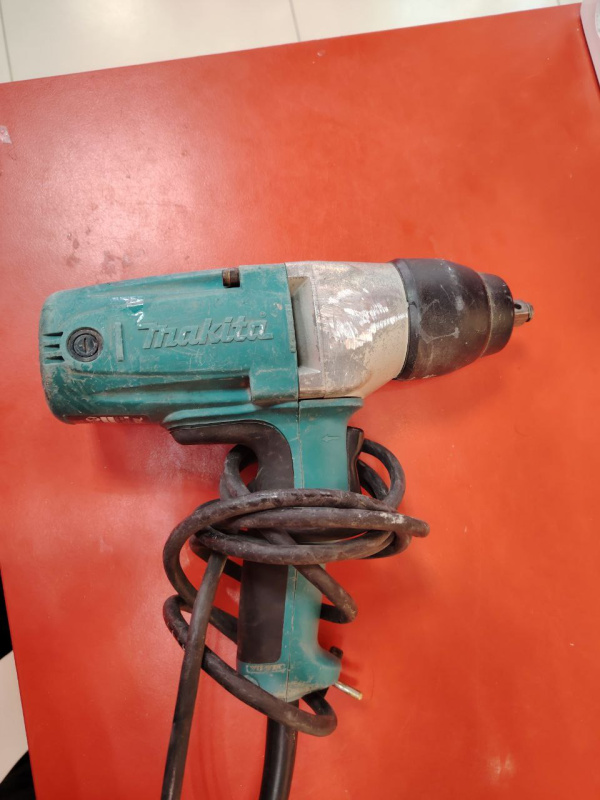 Гайковерт Makita tw-0350