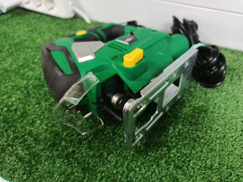 Электролобзик Profipower JS600