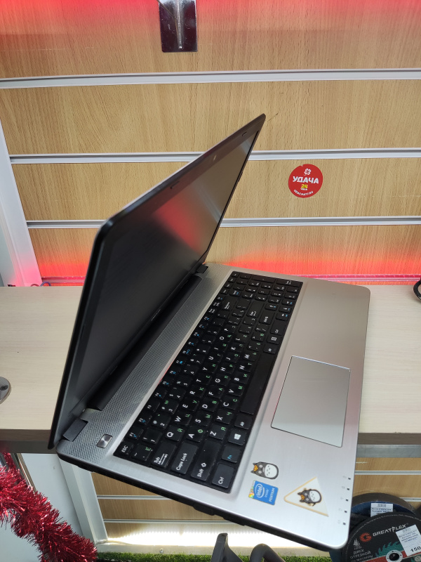 Купить Ноутбук DEXP D15B HD Б/У за 7 999 руб. — состояние 9/10