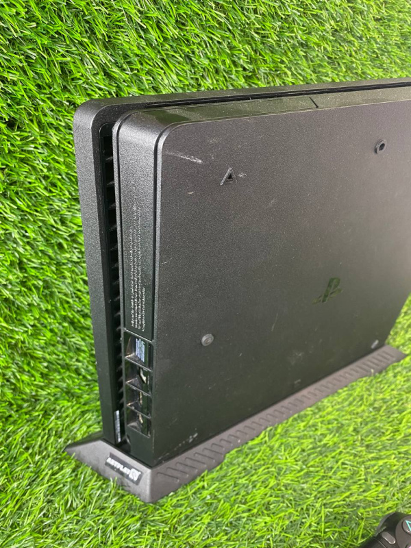 Игровая приставка Sony PS4 slim