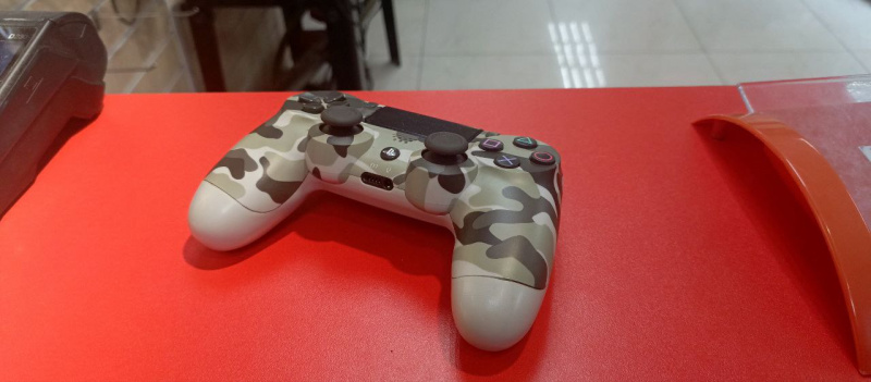 Джостик Sony ps 4
