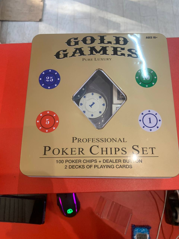 Настрольная игра Набор  для покера 100