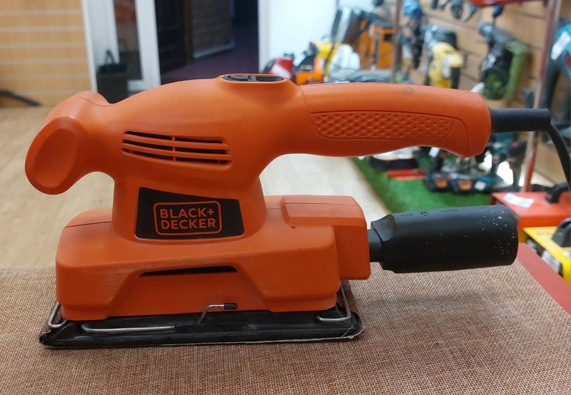 BLACK DECKER KA300 0 . 9 10