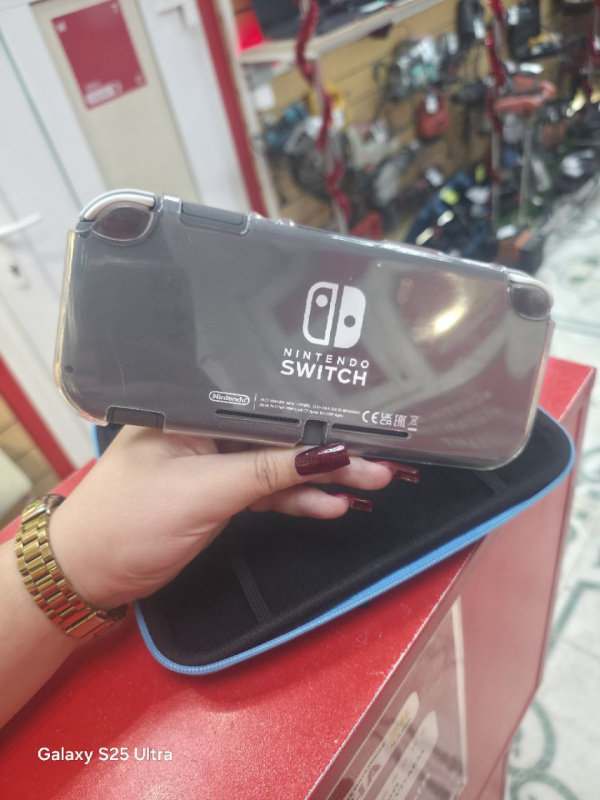 Игровая приставка Nintendo Switch Lite