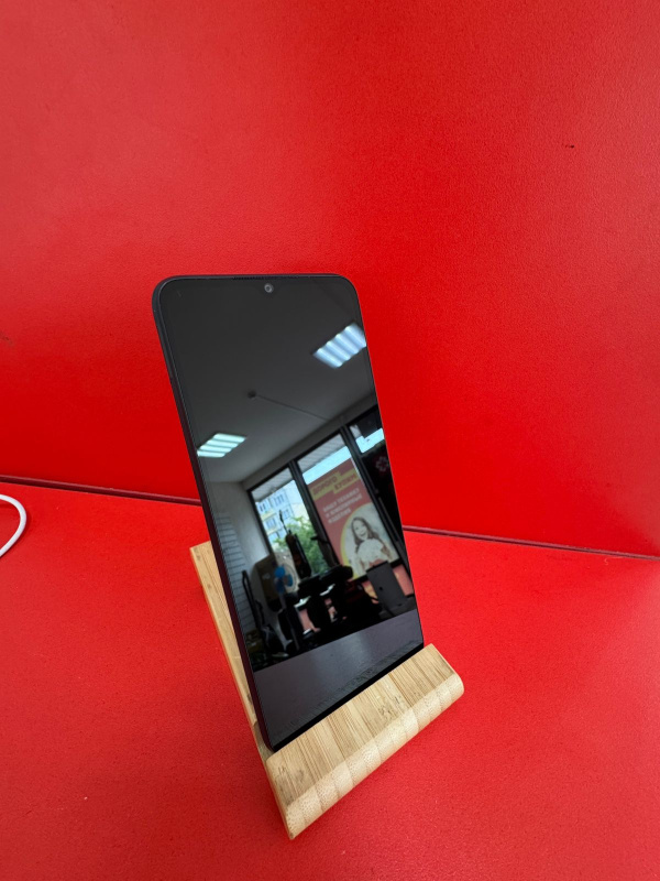 Мобильный телефон Xiaomi POCO C40