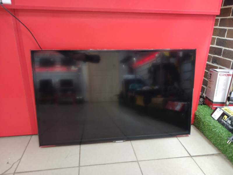 Телевизор Samsung UE40ES5507