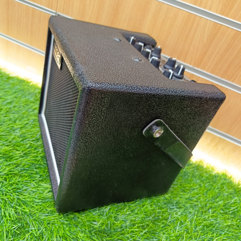 комбоусилитель  Lutner LGA-8SE