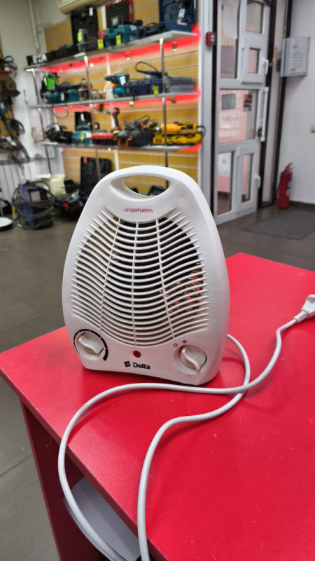 тепловентилятор   delta D-802/1