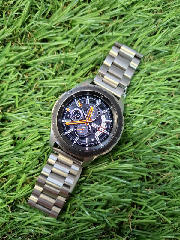 Часы смарт Samsung Galaxy Watch 46mm SM-R800