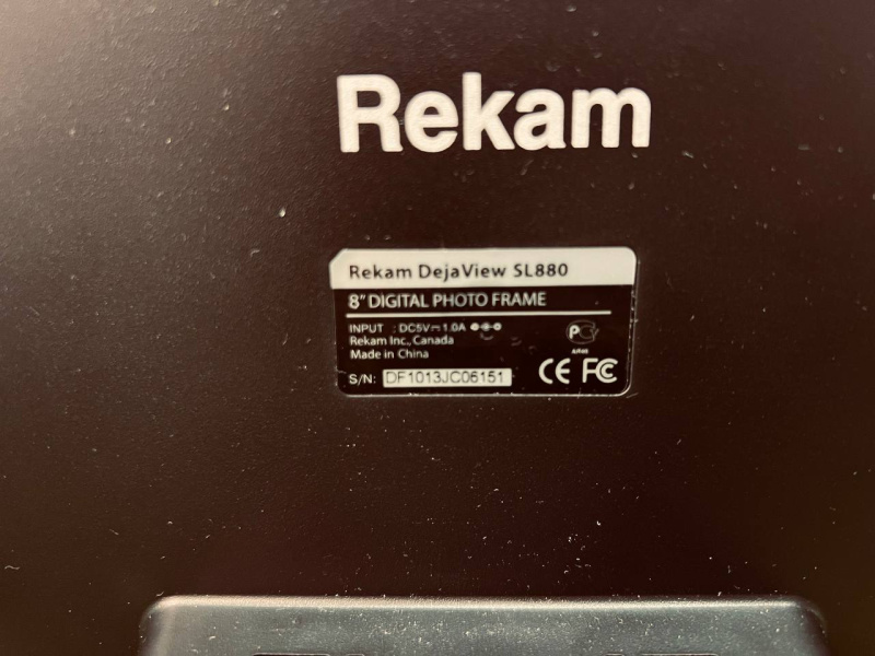 Фоторамка Rekam DejaView SL880