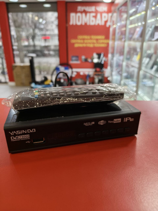 ТВ Приставка Yasin T8000