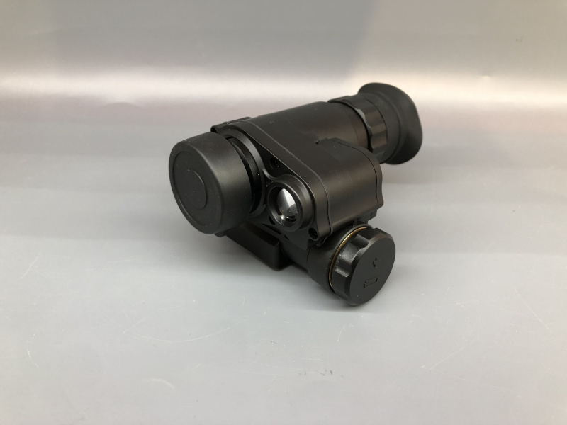 ПРИБОР НОЧНОГО ВИДЕНИЯ  NVG 10