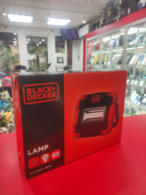 лампа  BLACK+DECKER BXLAA800E