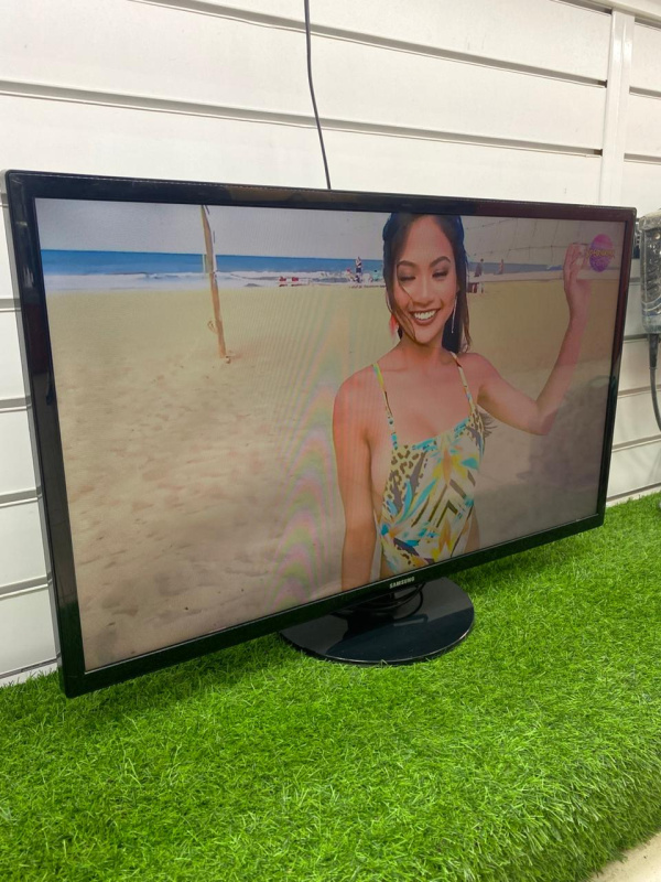 Телевизор Samsung UE32F4020AW