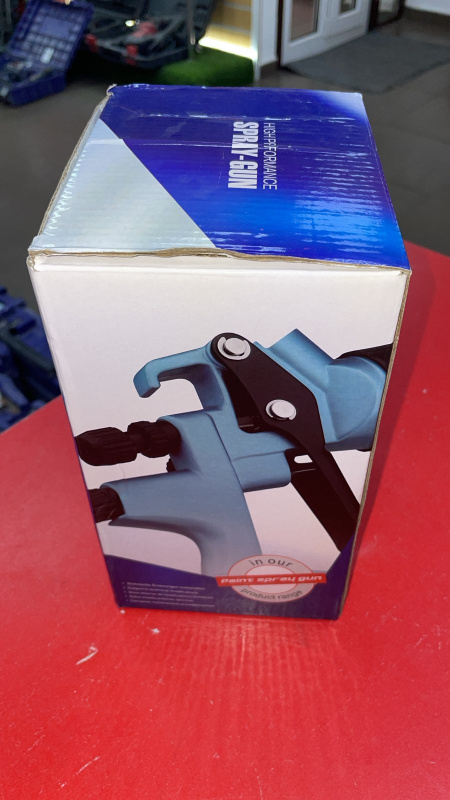 Пневматический краскопульт SPRAY GUN 3960