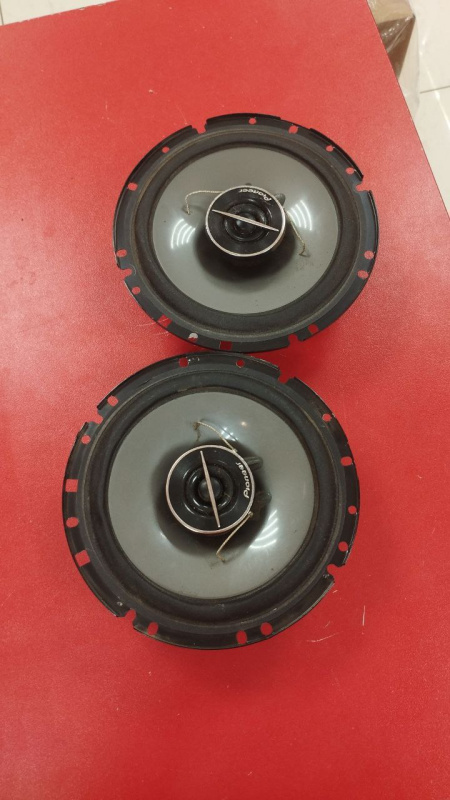 Авто сабвуфер Pioneer TS-G1722I