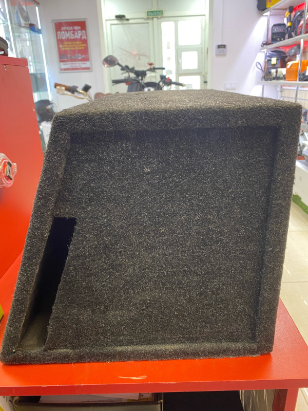 Авто сабвуфер Magnum 10