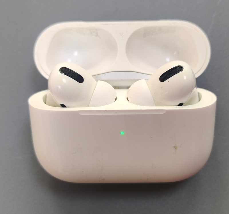 Наушники Apple Airpods 1 pro