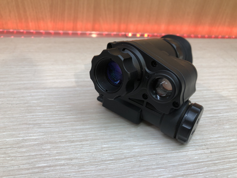 ПРИБОР НОЧНОГО ВИДЕНИЯ  NVG 10