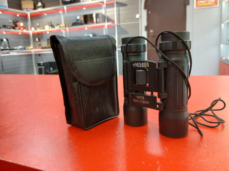 Бинокль Bresser 10x25