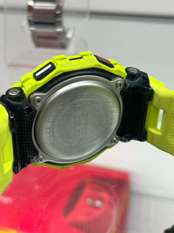 Часы наручные  g shock cbd200