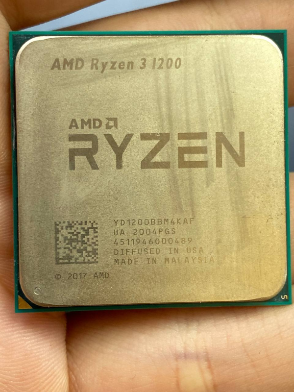 Процессор - AMD Ryzen 3 1200