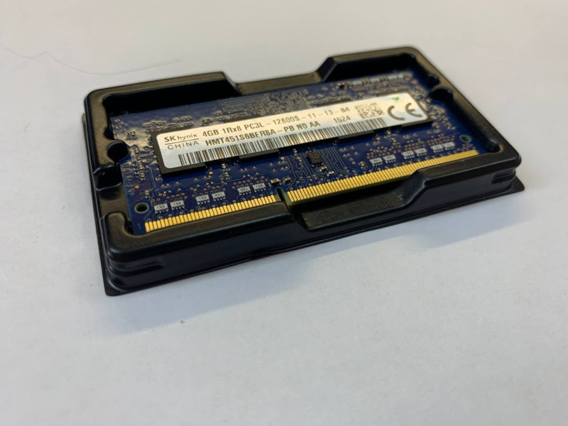 Оперативная память SKhynix HMT451S6BFR8A-PB 4GB