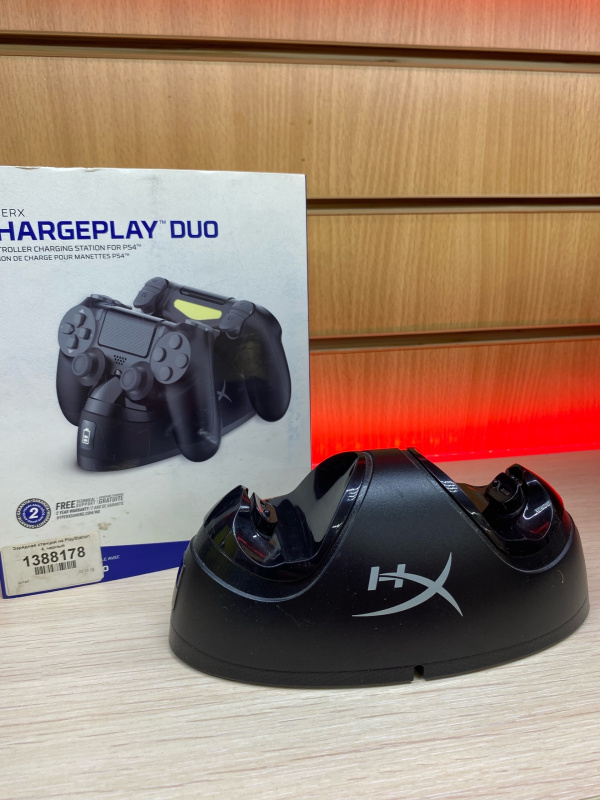 Игровая приставка HyperX ЗАРЯДНАЯ СТАНЦИЯ НА PS 4