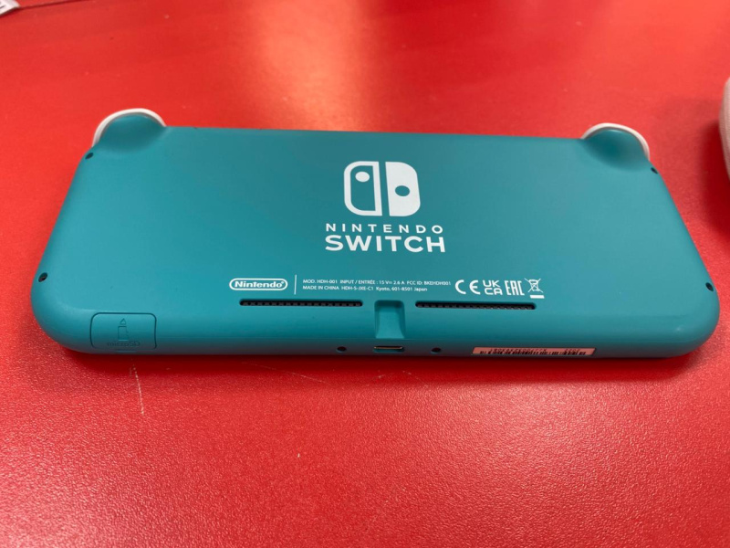 Игровая приставка Nintendo Switch HDH-001