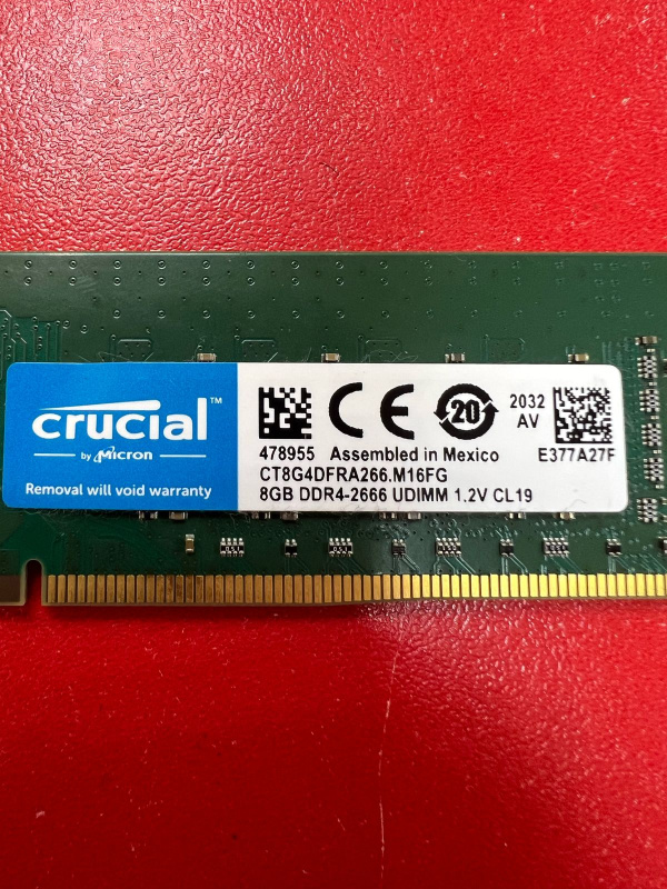 Оперативка Crucial CT8G4DFRA266