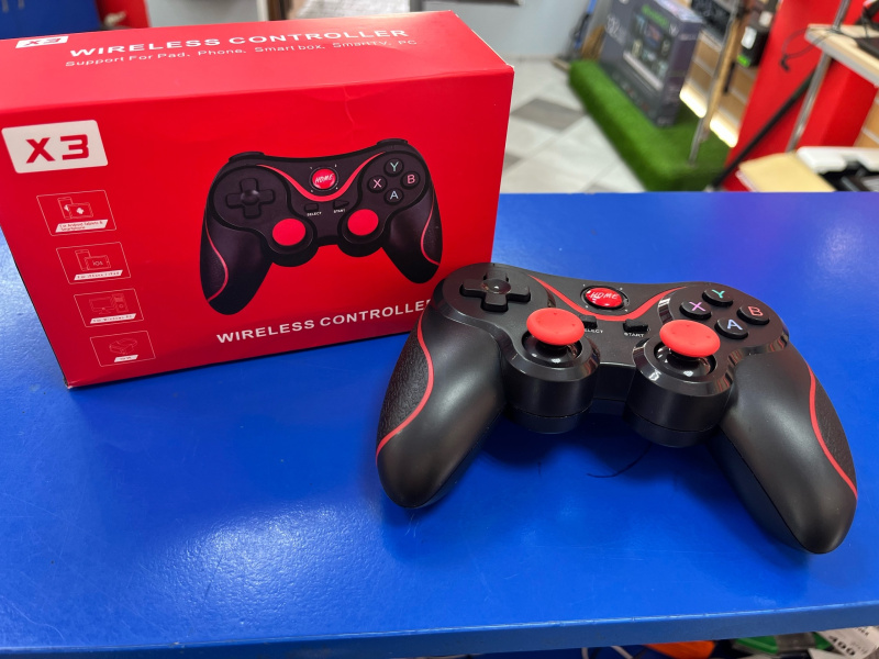 Игровая приставка  джойстик дляя телефона